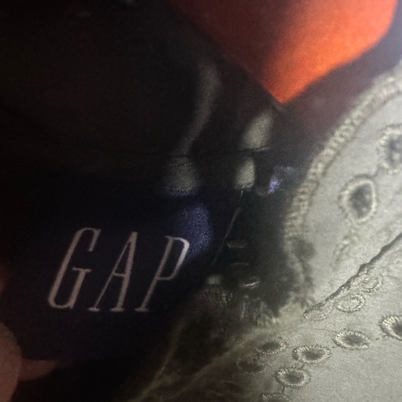 GAP Olive Green Eyelet Blouse Long Sleeve  L - Picture 5 of 7